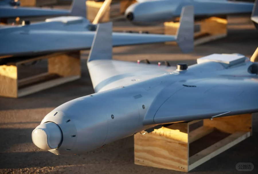 The U.S. military has begun deploying the LUCAS suicide drone in the Middle East..png