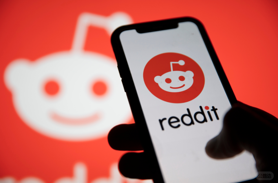 Reddit.png
