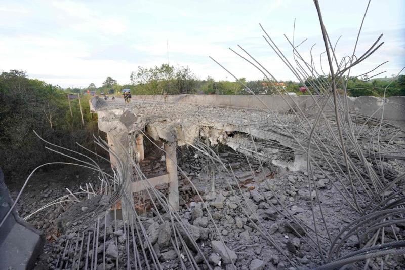 特朗普与安华再斡旋泰柬冲突 泰国拒停火称非谈判时机.jpg