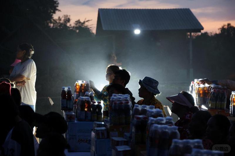 Military Clashes Erupt on Thailand-Cambodia Border.jpg