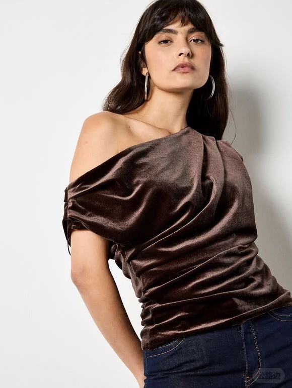 Draped One-Shoulder Asymmetric Velvet Top (5).jpg