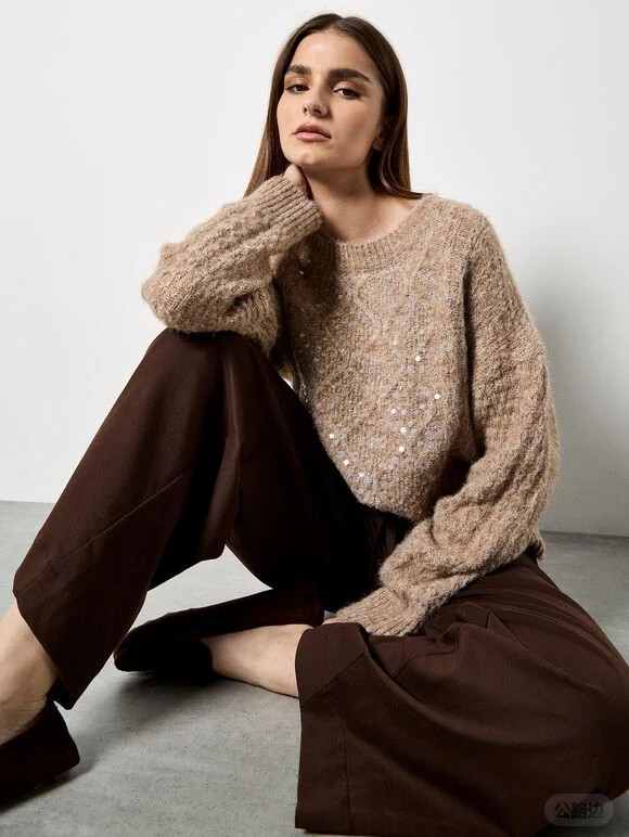 Iridescent Sequin Cable Knit Jumper (1).jpg