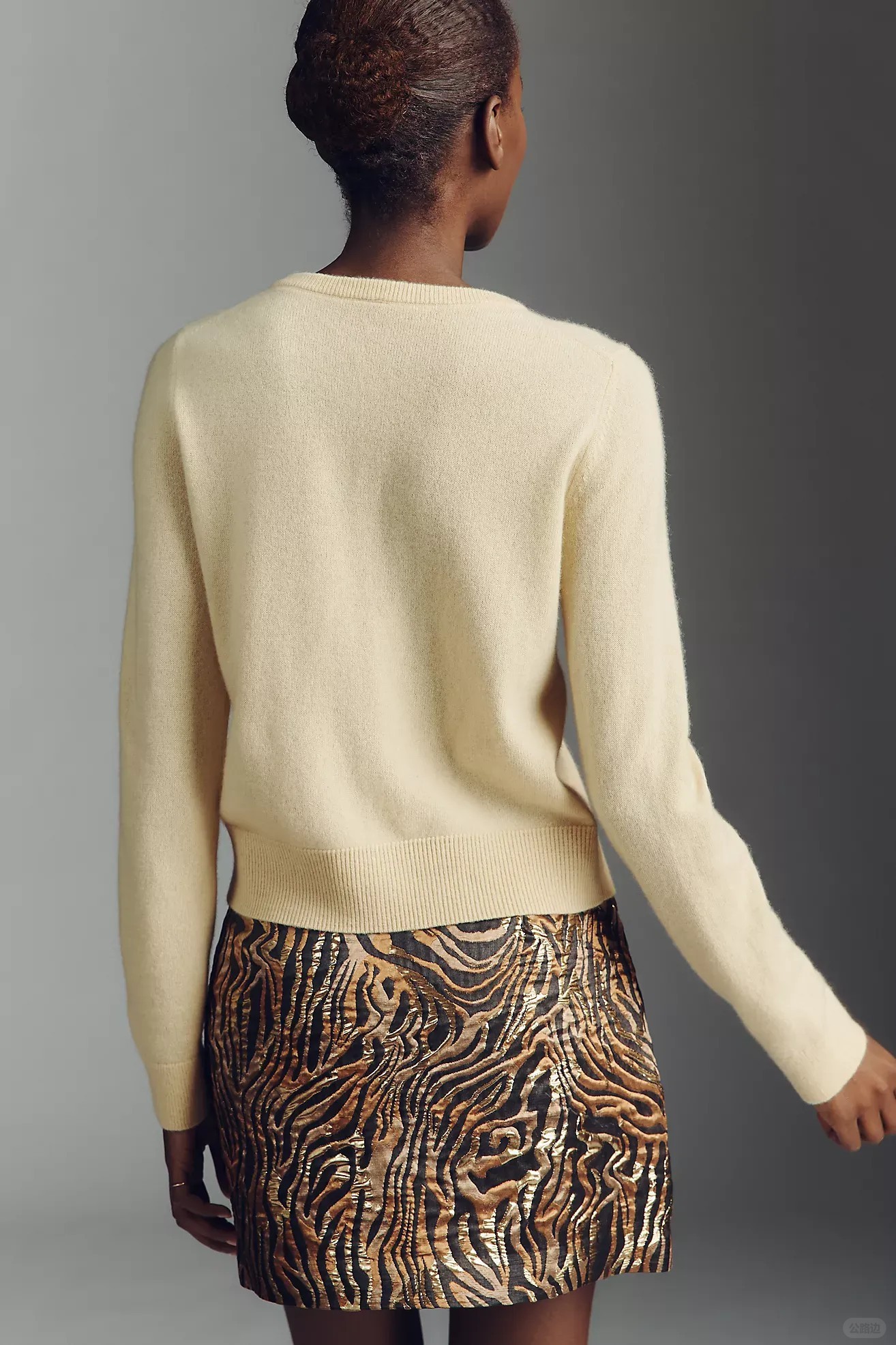 The Juliet Cashmere Cardigan Sweater (1).jpeg