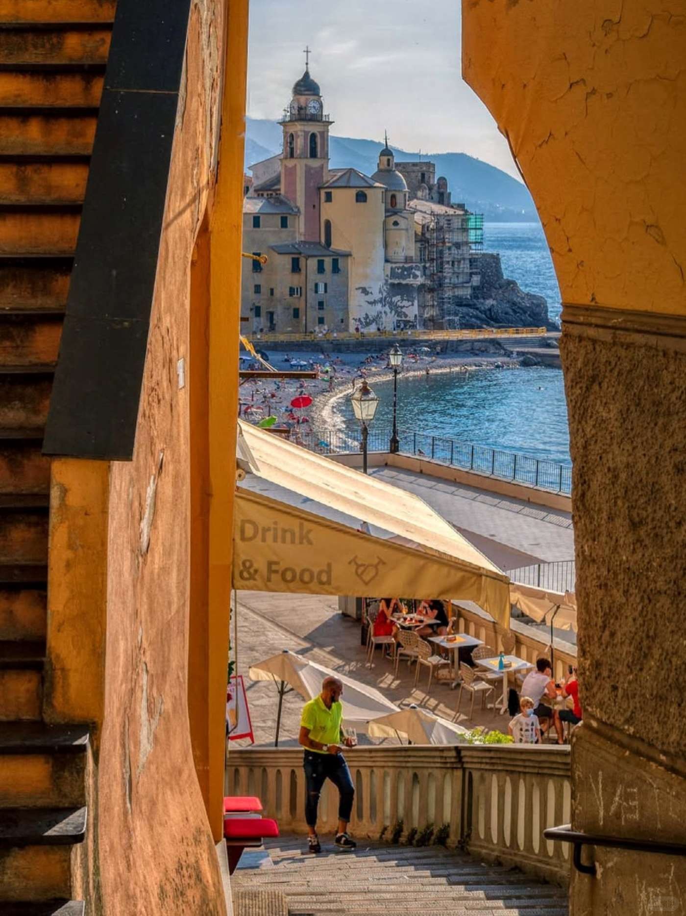 a seemingly obscure and unfamiliar ancient city (3).jpg