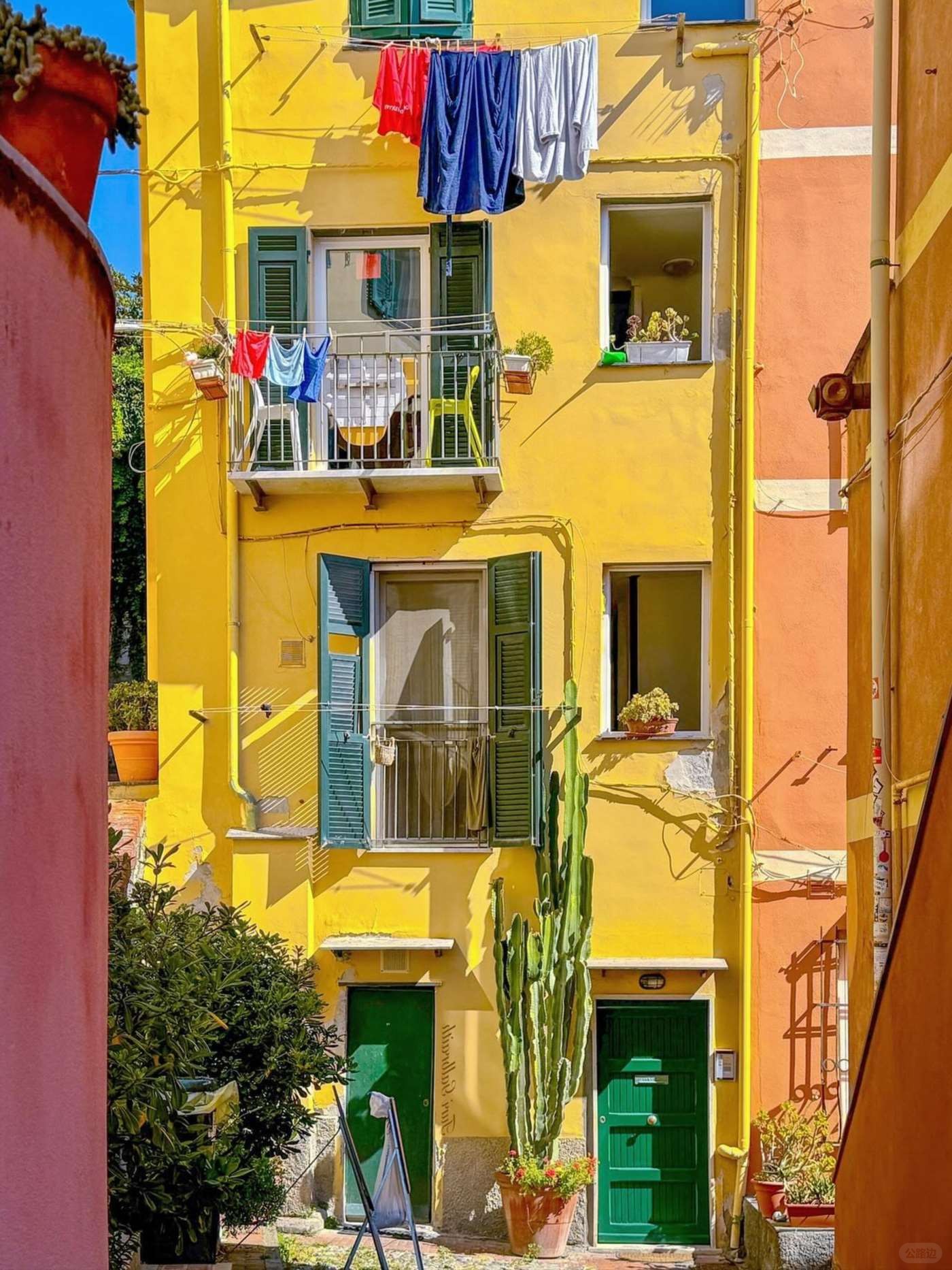 a seemingly obscure and unfamiliar ancient city (6).jpg