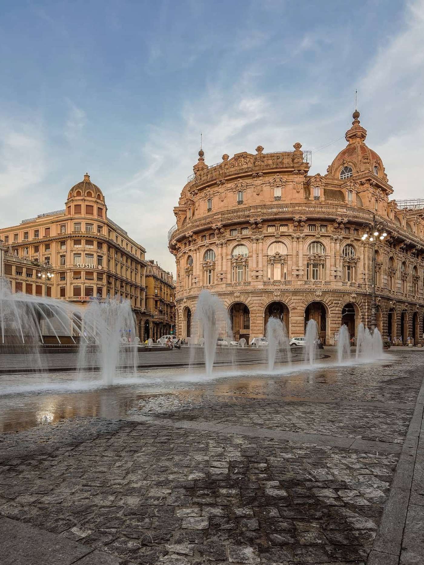 a seemingly obscure and unfamiliar ancient city (12).jpg