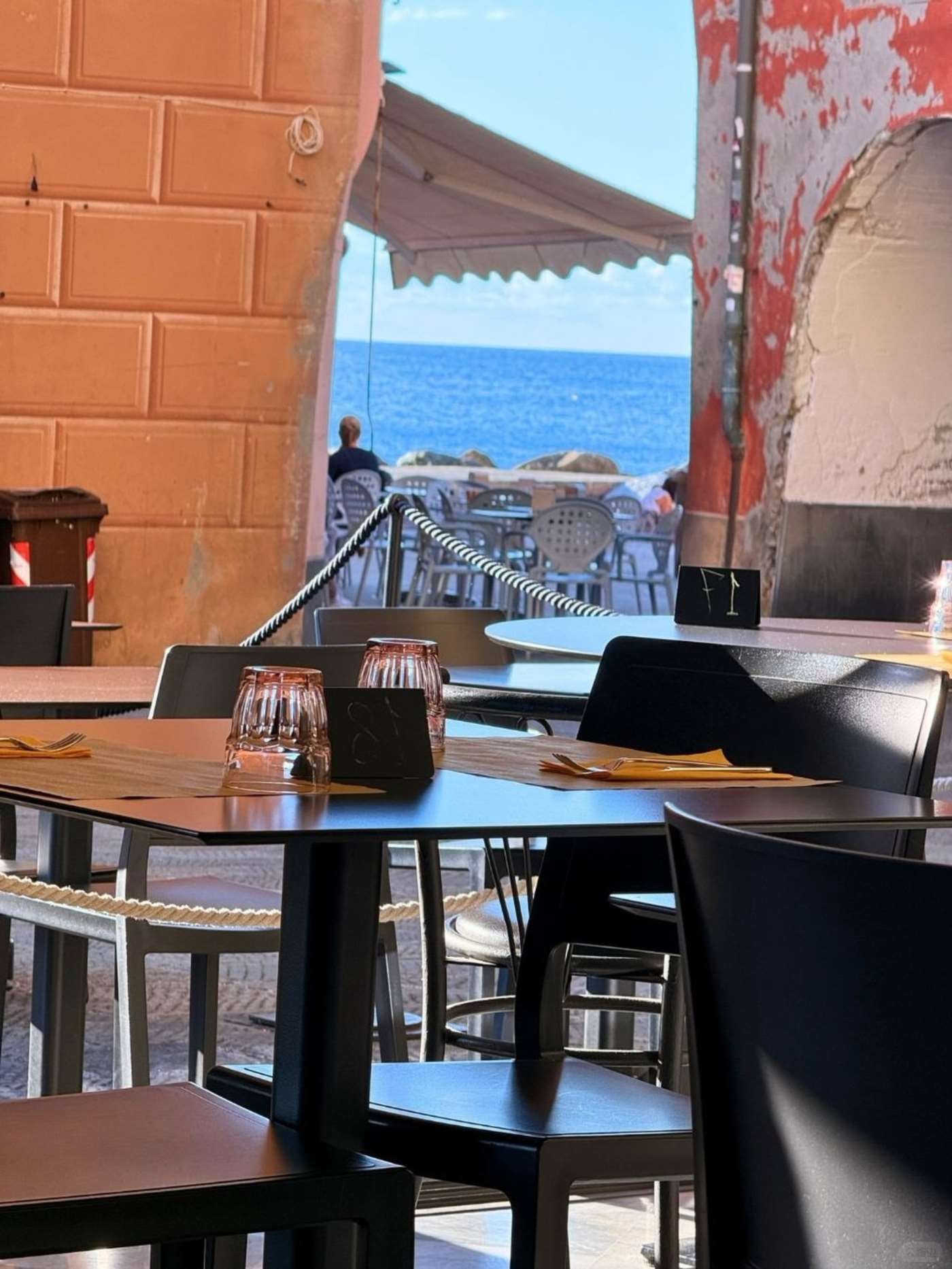 a seemingly obscure and unfamiliar ancient city (13).jpg