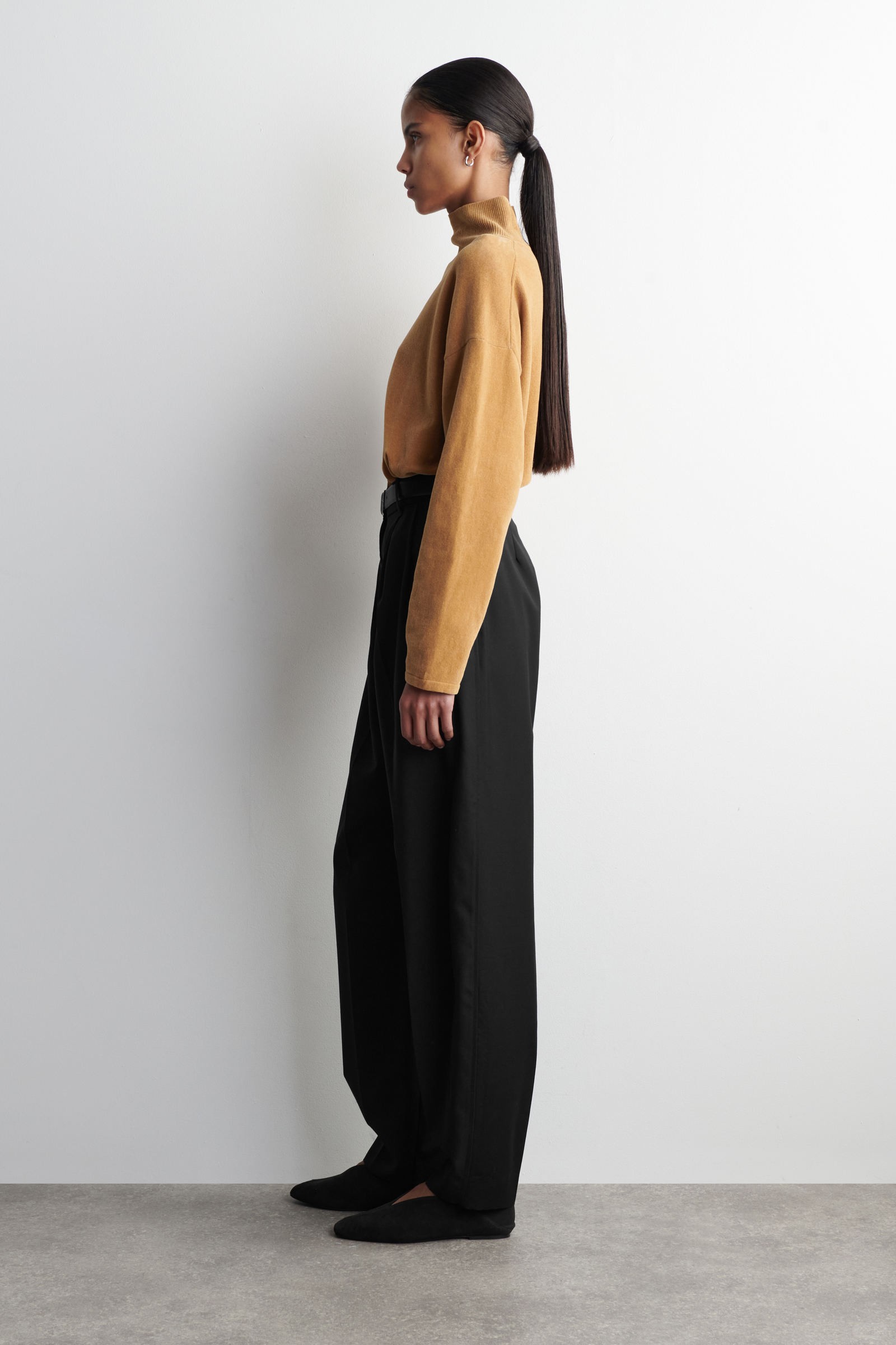 Regular-fit funnel-neck knit sweater (3).jpg