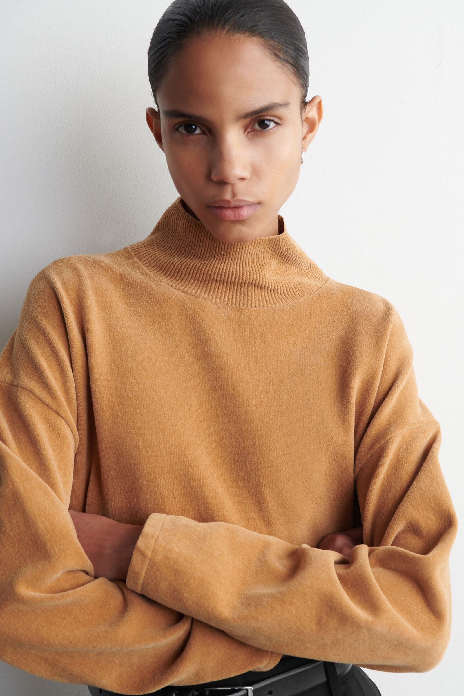 Regular-fit funnel-neck knit sweater（4） (4).jpg