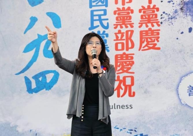 郑丽文计划明年优先访大陆 称与习近平会面具“重大战略意义”.jpg