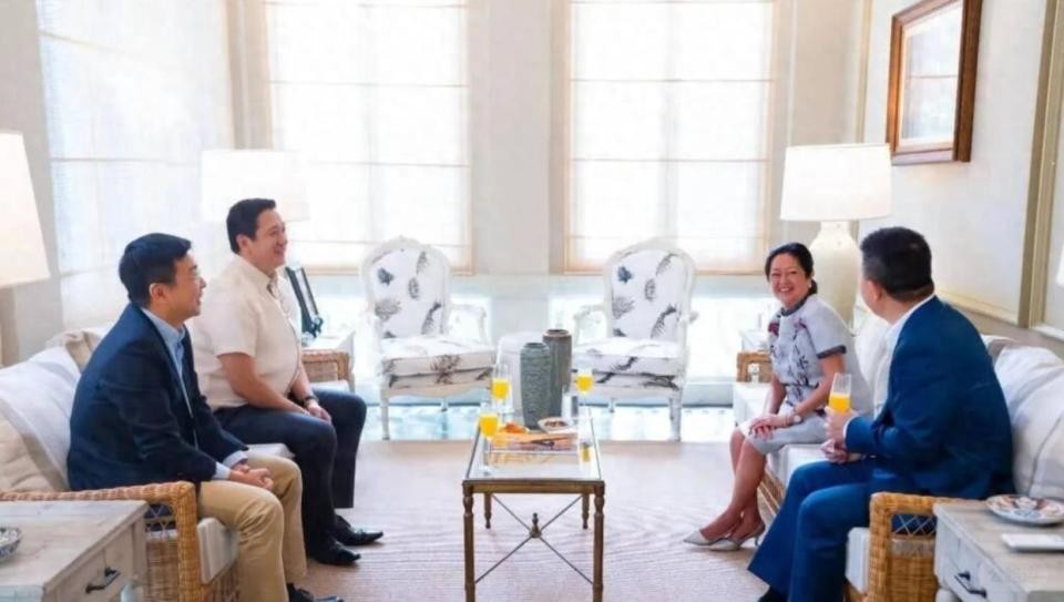 Philippine Opposition Figures Are Now Pressuring Marcos (3).jpg