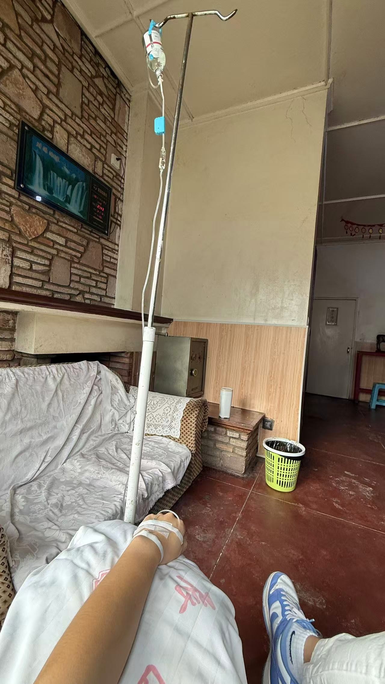 Chinese Youth Smuggle Themselves Abroad in Search of a Way Out-1.jpg