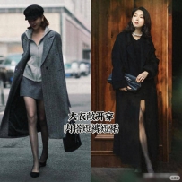 被成都太古里街拍惊艳了！满大街“大衣+丝袜”，回头率高又时髦