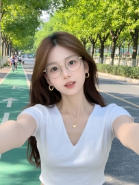 谁说戴眼镜的女孩不好看、、眼镜妹妹最可爱