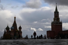 “第一批免签去俄罗斯的中产傻眼了”登上微博热搜