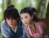 毛晓彤方紧急否认与陈晓恋情：从未交往，目前单身未订婚