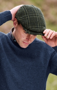 HT Finsbay Green Overcheck Cap: A Timeless Blend of Scottish Craftsmanship and Everyday Versatility