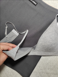 Unloading at 38 degrees Celsius! This lingerie actually made me forget about its