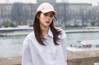 上海这天，陈妍希短裤低胸装，欧阳娜娜全裹，才懂少妇和少女区别