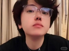 男扮女装吸粉300万，女扮男装圈粉无数，2025性别美学藏着啥秘密