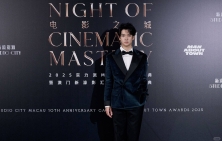 体坛新秀庞钦宇亮相澳门MAT盛典，00后马术少年惊艳时尚场