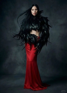 Lady Gaga's style has become fashionable, with a strong aura!