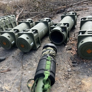 泰国缴获柬埔寨中式武器后，找中国使馆兴师问罪，我方有言在先