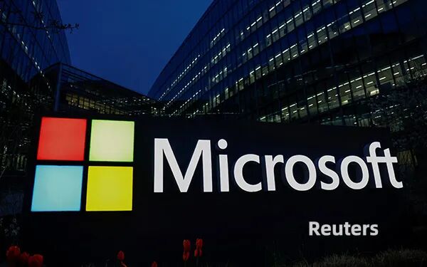 US companies bet on AI to improve efficiency, laying off 950000 employees from January to September-gonglubian