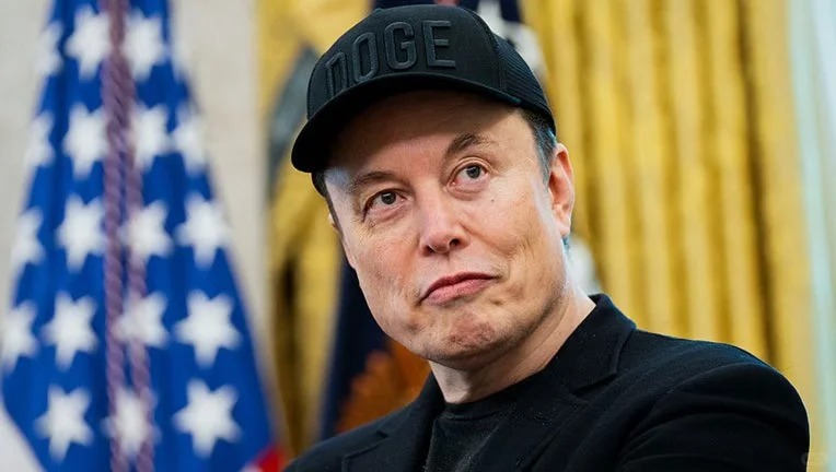 Tesla shareholders’ meeting approves Musk’s $1 trillion compensation plan-gonglubian